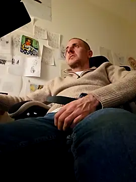 Snapshot of verylargecock chatting on 2, 2, 2026 verylargecock online show from 2, 2, 2026