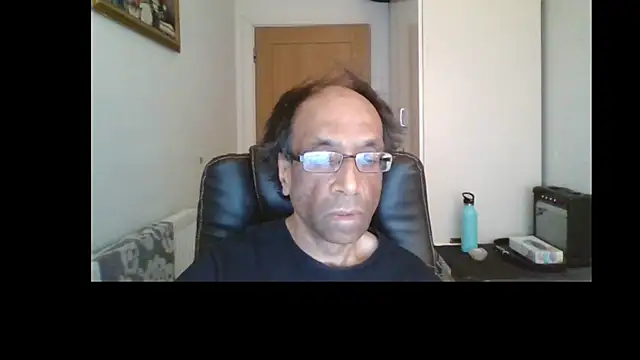 Snapshot of rauncher1 chatting on 6, 5, 2026 rauncher1 online show from 6, 5, 2026