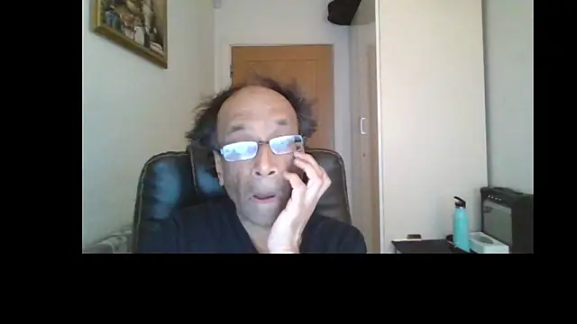 Snapshot of rauncher1 chatting on 9, 5, 2026 rauncher1 online show from 9, 5, 2026