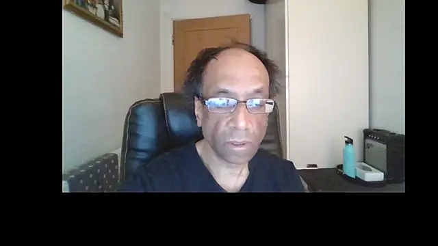 Snapshot of rauncher1 chatting on 11, 5, 2026 rauncher1 online show from 11, 5, 2026