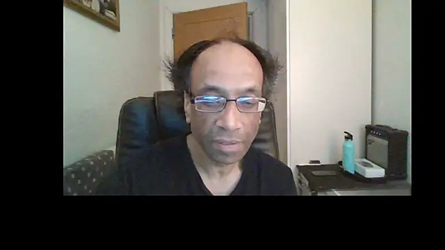 Snapshot of rauncher1 chatting on 26, 5, 2026 rauncher1 online show from 26, 5, 2026