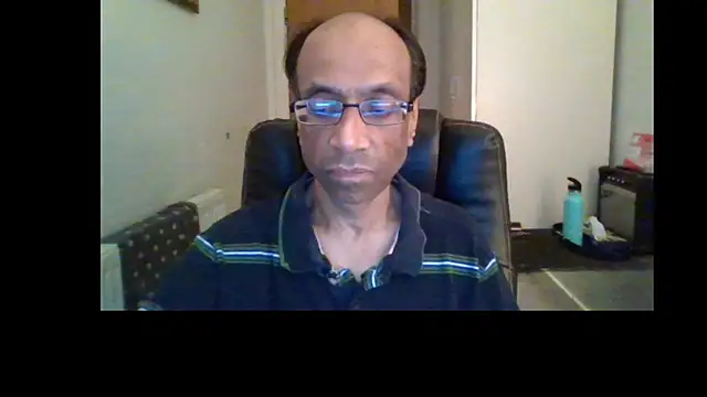 Snapshot of rauncher1 chatting on 19, 6, 2026 rauncher1 online show from 19, 6, 2026