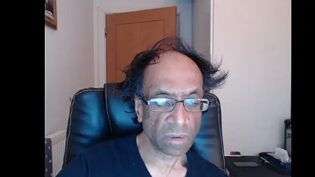 Snapshot of rauncher1 chatting on 26, 6, 2026 rauncher1 online show from 26, 6, 2026