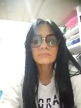 Loreana devil online show from 23, 2, 2026