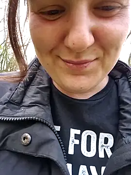 Cutegirlforyou online show from 16, 4, 2026