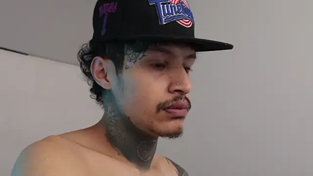 trieone online show from 26, 2, 2025