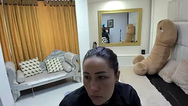 gaby trent online show from 17, 4, 2026