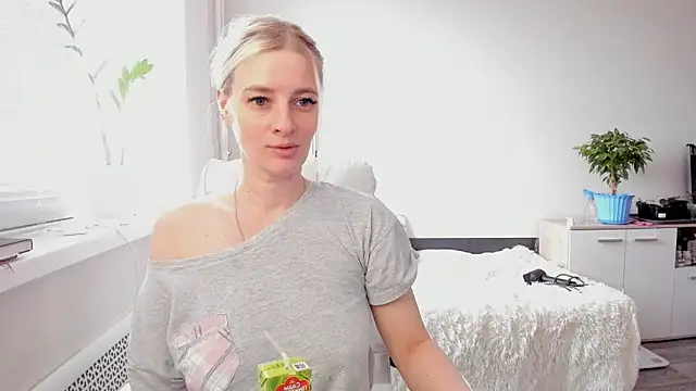 Snapshot of HILT_ON chatting on 21, 3, 2025 HILT ON online show from 21, 3, 2025