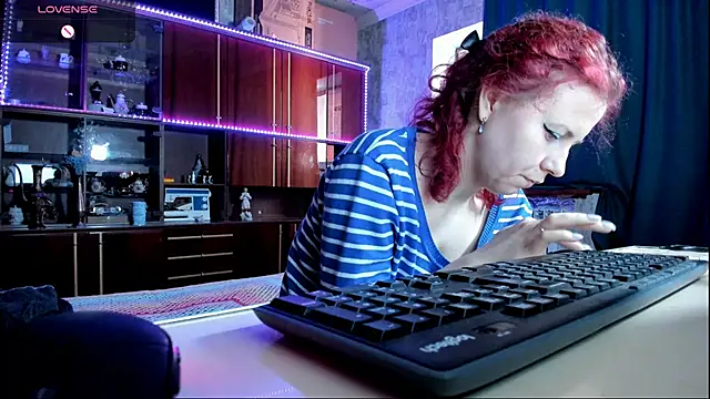 pa1e pr1ncess online show from 28, 2, 2025