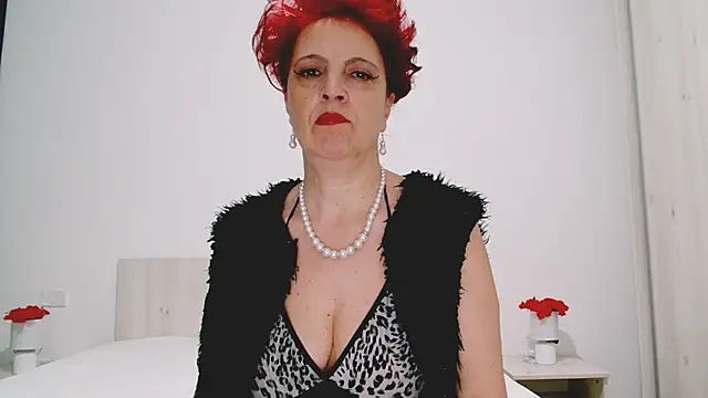 MilfSupreme online show from 7, 12, 2024
