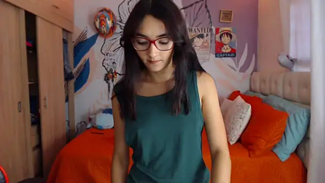 Snapshot of LinzyBaner chatting on 1, 11, 2025 LinzyBaner online show from 1, 11, 2025