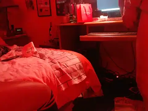 sophieamor online show from 17, 1, 2025