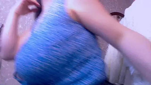 AyaMoon online show from 3, 1, 2025