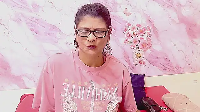 Snapshot of IndianAllure chatting on 9, 2, 2026 IndianAllure online show from 9, 2, 2026