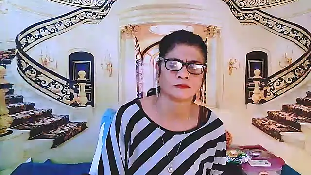Snapshot of IndianAllure chatting on 2, 7, 2026 IndianAllure online show from 2, 7, 2026