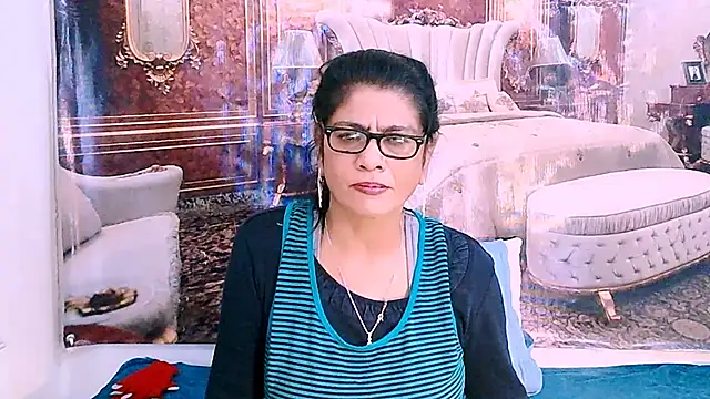Snapshot of IndianAllure chatting on 25, 7, 2026 IndianAllure online show from 25, 7, 2026