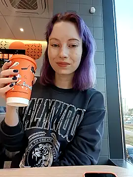 Frost foxy online show from 13, 12, 2024