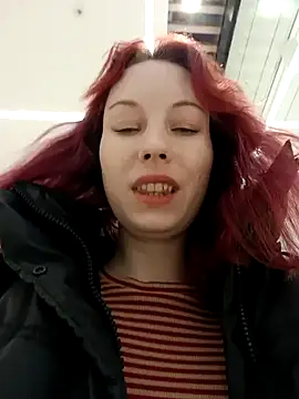 Frost foxy online show from 1, 3, 2025