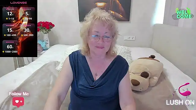 Snapshot of laylaroma chatting on 3, 7, 2026 laylaroma online show from 3, 7, 2026