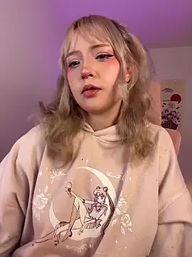 KuroChan420 online show from 7, 1, 2026