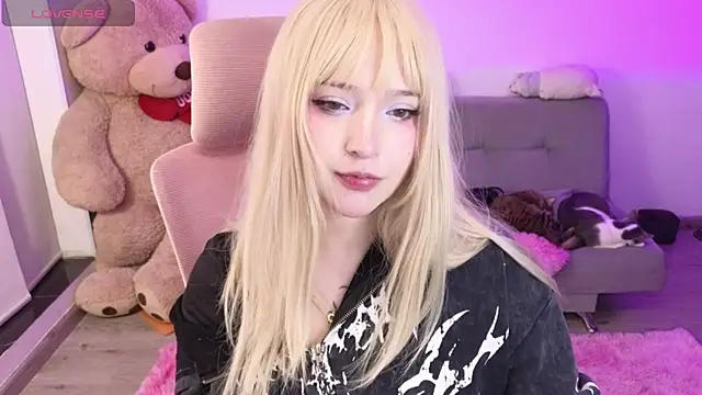 Snapshot of KuroChan420 chatting on 1, 5, 2026 KuroChan420 online show from 1, 5, 2026