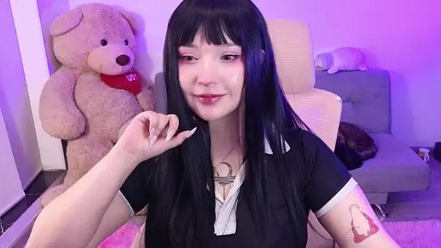 Snapshot of KuroChan420 chatting on 15, 5, 2026 KuroChan420 online show from 15, 5, 2026