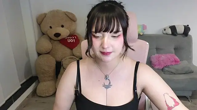Snapshot of KuroChan420 chatting on 13, 7, 2026 KuroChan420 online show from 13, 7, 2026