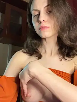 Snapshot of MissAnuta chatting on 1, 11, 2025 MissAnuta online show from 1, 11, 2025