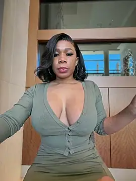 Snapshot of Belle___ chatting on 1, 2, 2026 Belle online show from 1, 2, 2026