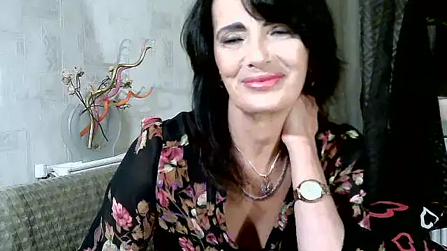 Snapshot of DreamMarianna chatting on 22, 10, 2025 DreamMarianna online show from 22, 10, 2025