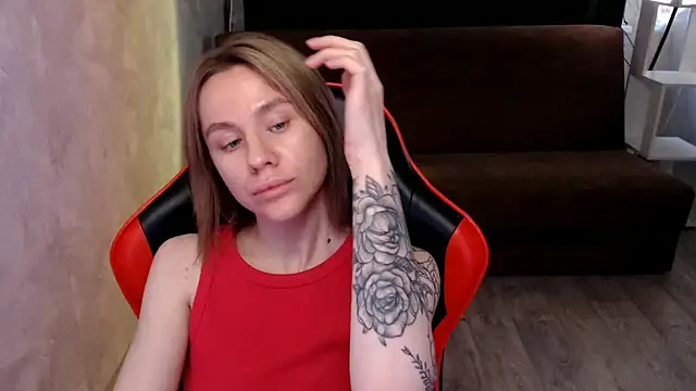 Snapshot of Mila_Jon chatting on 28, 11, 2025 Mila Jon online show from 28, 11, 2025