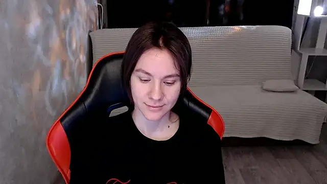 Snapshot of Mila_Jon chatting on 1, 12, 2025 Mila Jon online show from 1, 12, 2025