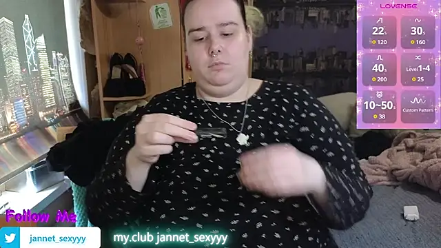 Snapshot of JannetPie chatting on 19, 7, 2026 JannetPie online show from 19, 7, 2026