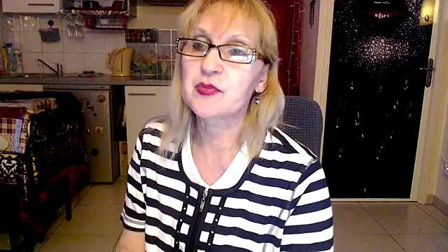 Snapshot of Ala-N-Dala chatting on 4, 3, 2026 Ala-N-Dala online show from 4, 3, 2026