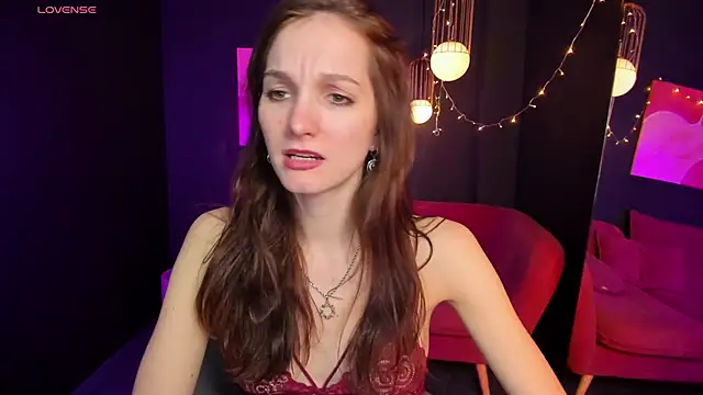 MirandaGlow online show from 24, 2, 2025