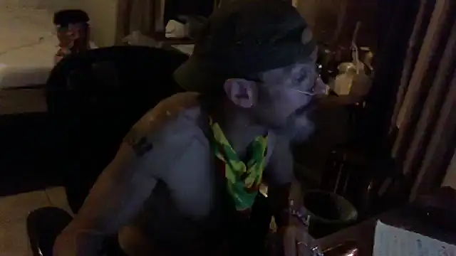 Snapshot of mycock2474u chatting on 9, 10, 2025 mycock2474u online show from 9, 10, 2025