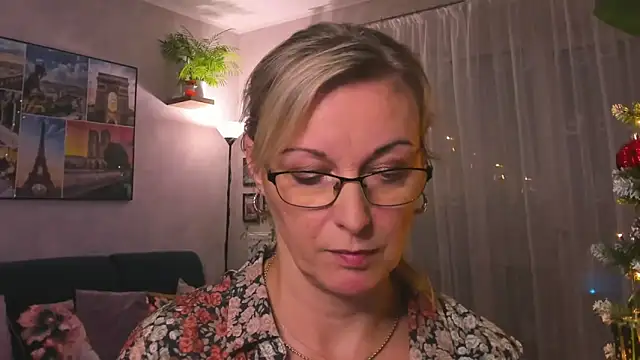 vanessa chat online show from 9, 1, 2025