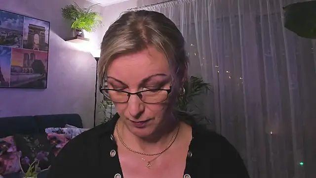 vanessa chat online show from 22, 1, 2025