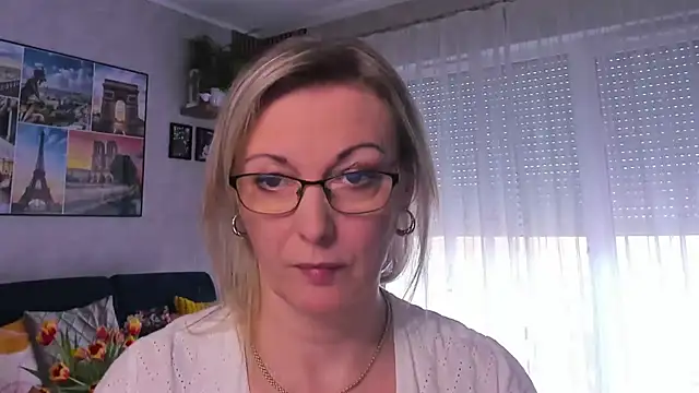 vanessa chat online show from 17, 3, 2025