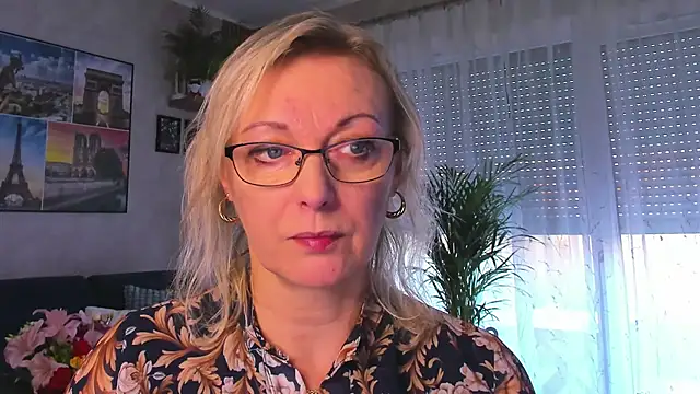 vanessa chat online show from 5, 11, 2025