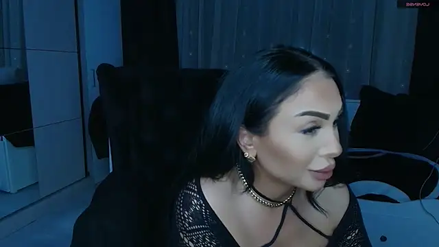 mistress meryem online show from 8, 4, 2026