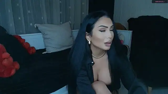 Snapshot of mistress_meryem chatting on 7, 7, 2026 mistress meryem online show from 7, 7, 2026