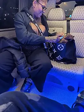 DarkDea online show from 8, 2, 2026