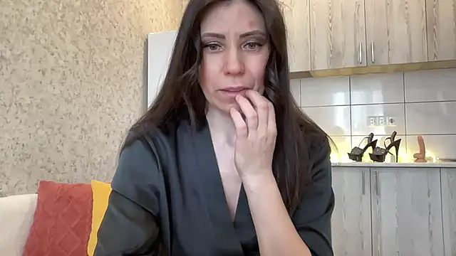 HotyWinter online show from 8, 3, 2026