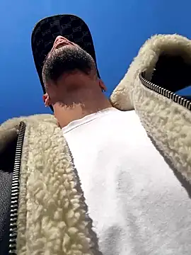 Snapshot of Lionayowe chatting on 2, 3, 2026 Lionayowe online show from 2, 3, 2026