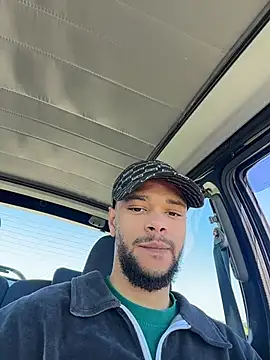 Lionayowe online show from 7, 4, 2026