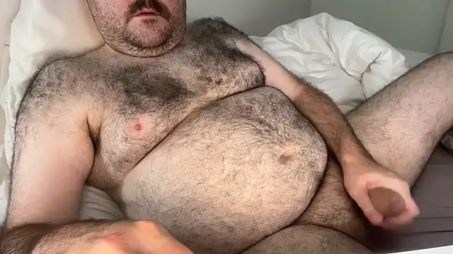 Snapshot of elagobear chatting on 27, 7, 2026 elagobear online show from 27, 7, 2026