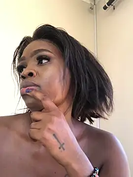 LuciousLips96 online show from 28, 1, 2025