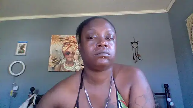 Snapshot of msdeedee chatting on 25, 4, 2026 msdeedee online show from 25, 4, 2026