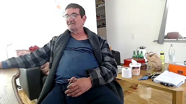 silvio-aus-luzern-CH online show from 18, 4, 2026